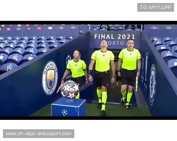 詹俊解说的欧冠决赛精彩回顾与分析